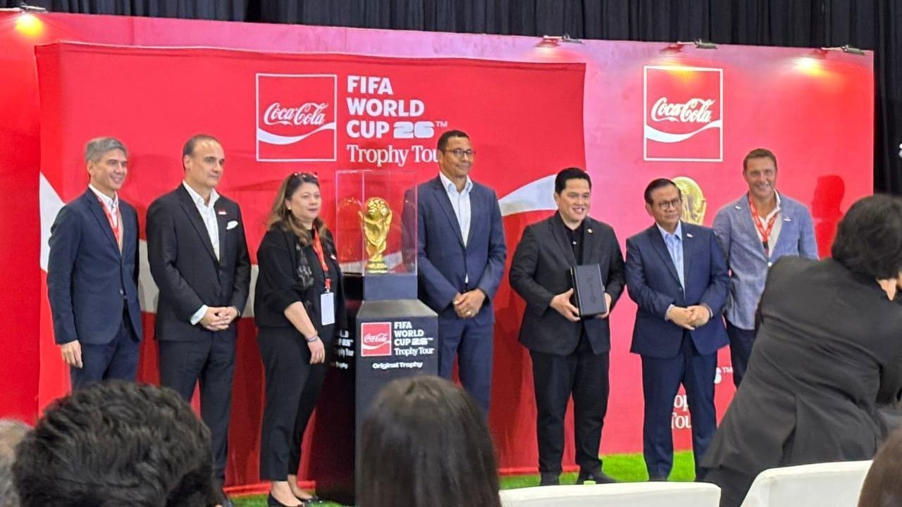 tropi piala dunia di jakarta